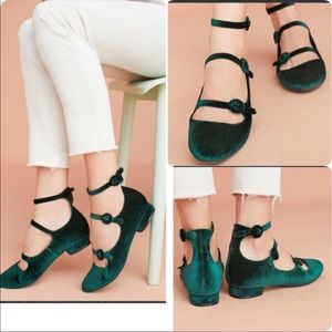 Anthropologie green velvet shoes